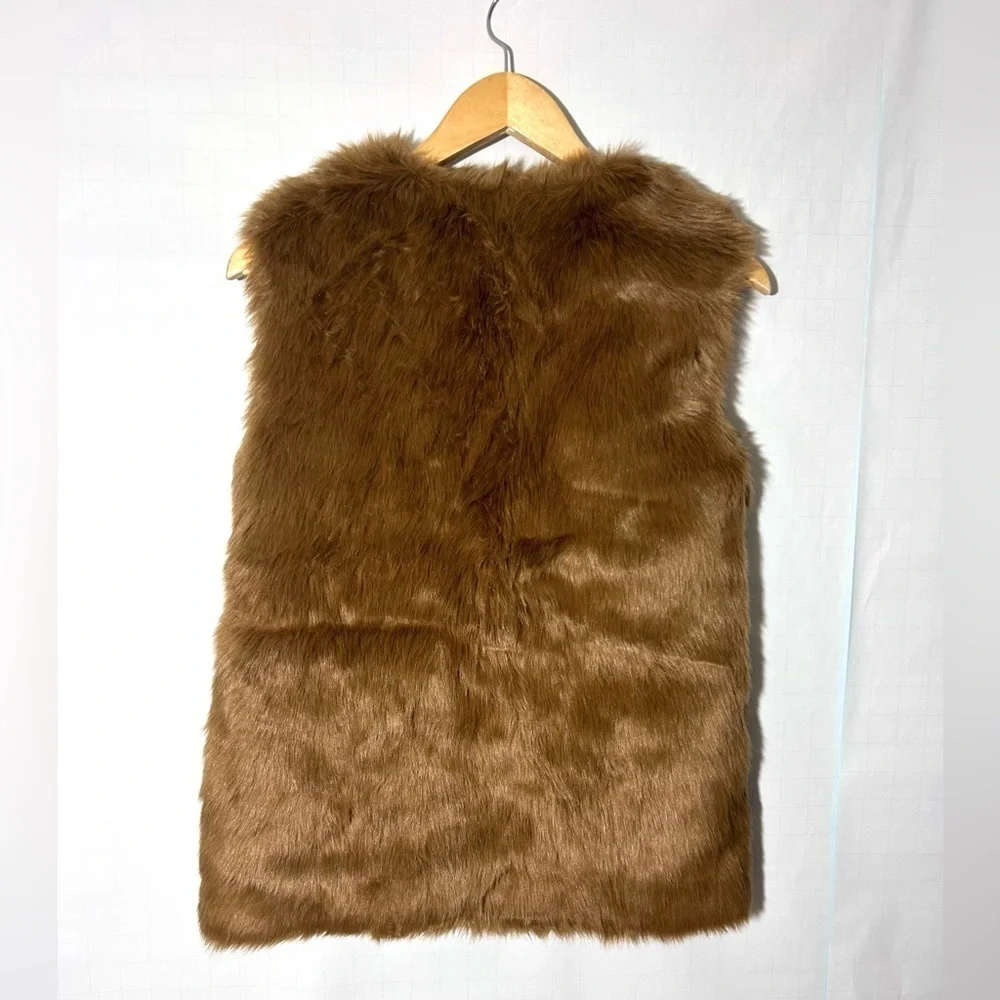 Mayoral Girl Faux-Fur Brown Floral Sleeveless Vest 12